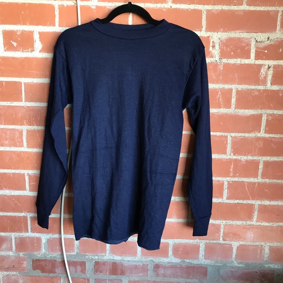 Ski Skins Tops - vintage navy ski skins 1970's long sleeve t-shirt size M